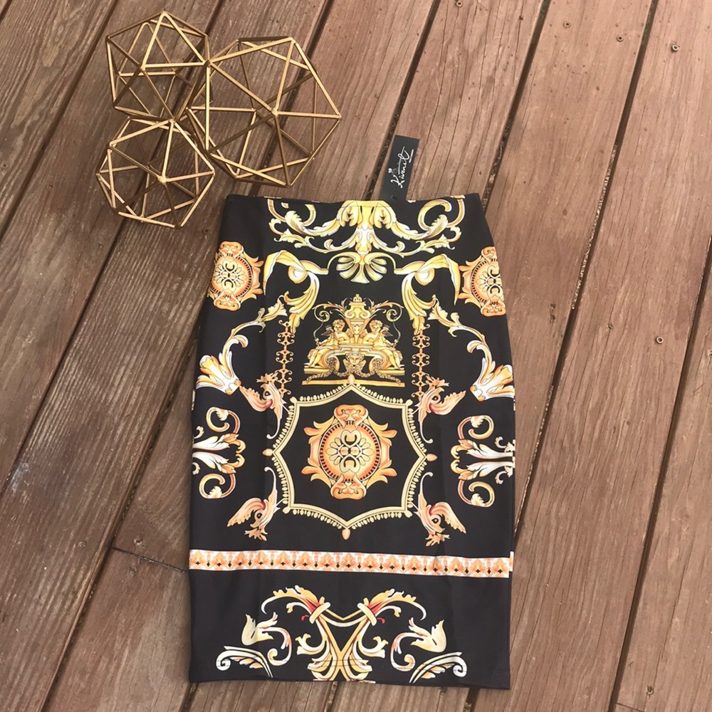 ONE LEFT!🌿Baroque Black & Gold Midi Skirts 🌿 - Picture 2 of 6